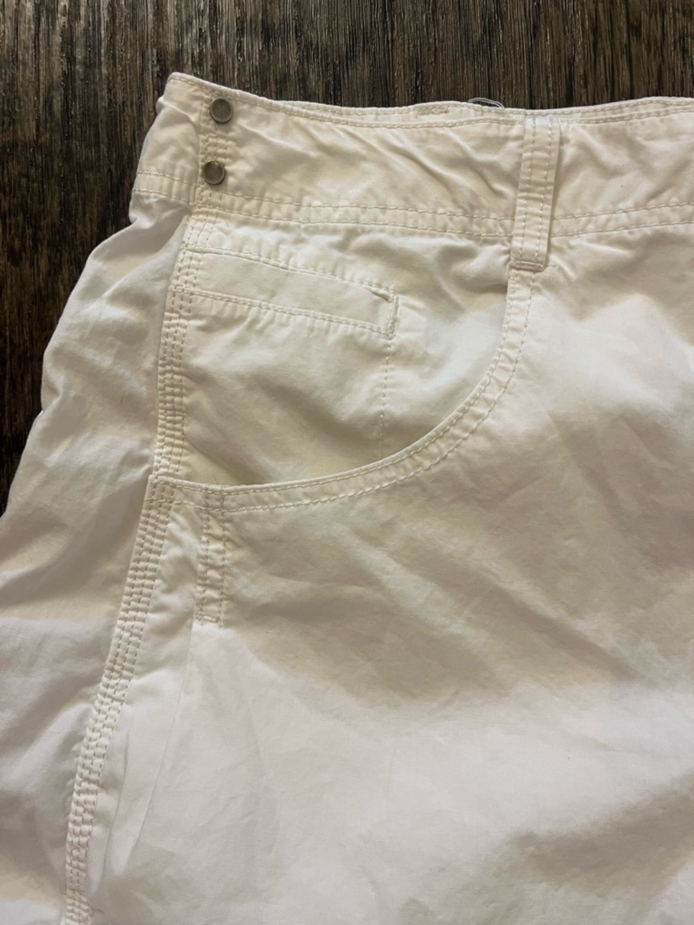 Pilcro white High-Rise Pants with flaws - Picture 5 of 8